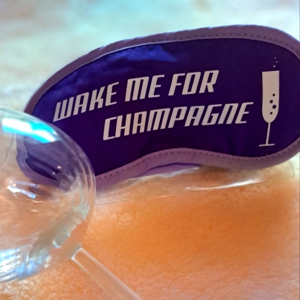 💎 NWOT Sleep Mask "Wake Me for Champagne" Purple One Size 💎